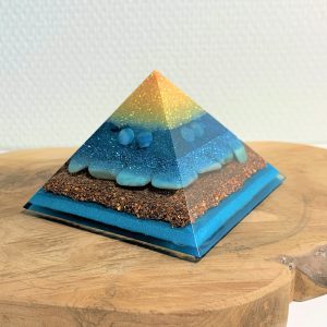 Orgonite Piramide Groot